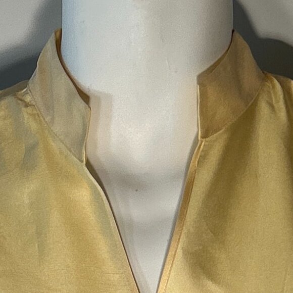 Casual Corner SZ6 Butter Yellow Silk Wrap Top Chic Old Money Quiet Luxury Capsul - Picture 4 of 9